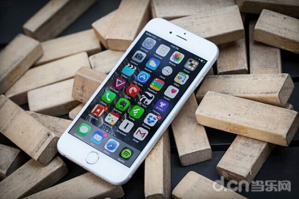 iPhone疯狂销量背后：硬件才是王道？