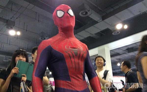 海漫控潮流博览会 COSPLAY实况_手机游戏新