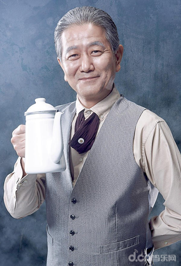 加藤忠可饰芳村 店长泡的咖啡最好喝了！
