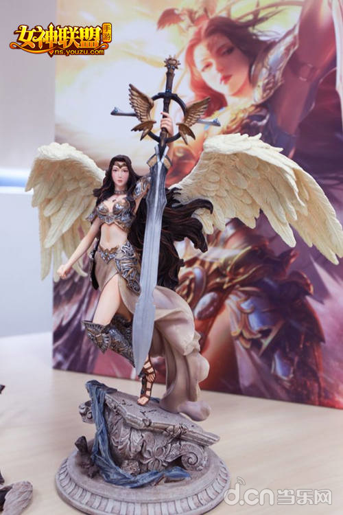女神联盟手游   胜利女神手办正面