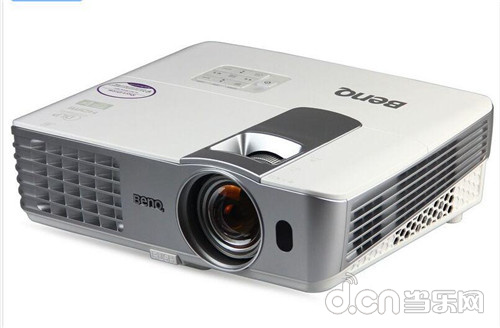 明基游戏短焦投影机W1080ST+