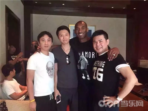 篮球巨星加盟 飞侠科比空降上海代言《NBA英