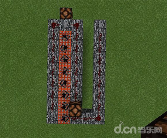 我的世界手机版0.13红石大炮制作教程_我的世