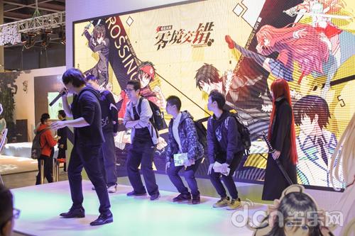 萤火虫漫展原视频 fla2jbx4u7hi.jpg